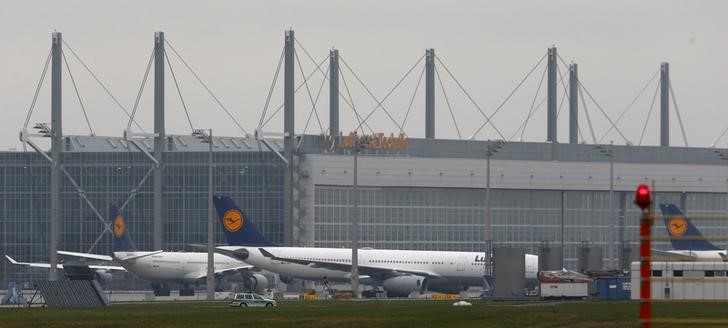 © Reuters. GRÈVE DES PILOTES DE LUFTHANSA MERCREDI ET JEUDI