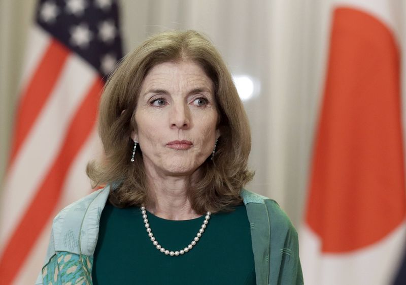 © Reuters. U.S. Ambassador to Japan Kennedy looks on before a welcome dinner hosted by Japanese Prime Minister Abe in Tokyo