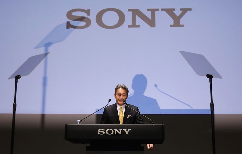 © Reuters. Sony Corp CEO Kazuo Hirai attends a corporate strategy meeting at the company's headquarters in Tokyo