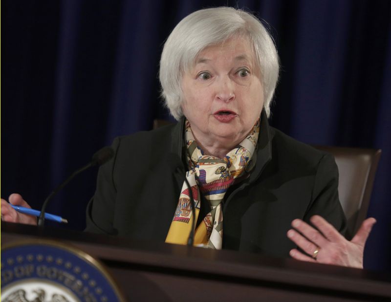 © Reuters. U.S. Federal Reserve Chair Yellen speaks at a news conference following FOMC meeting in Washington