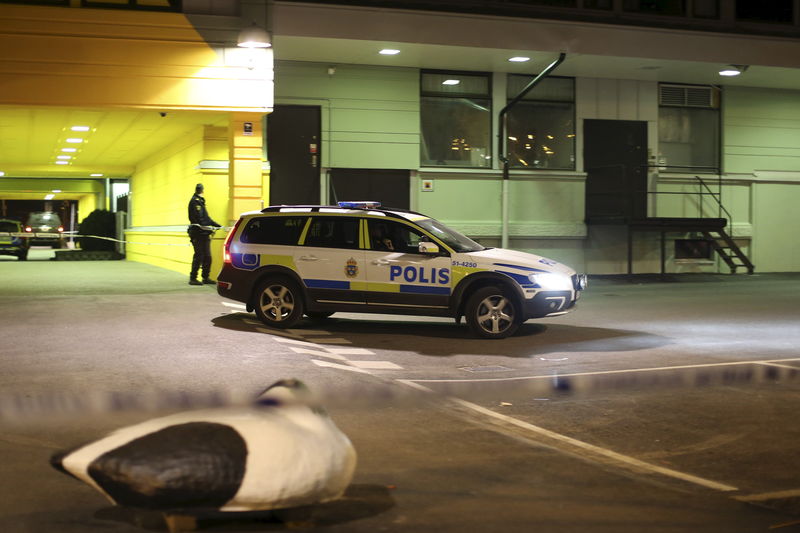 © Reuters. Varios muertos tras un tiroteo en un restaurante de Suecia