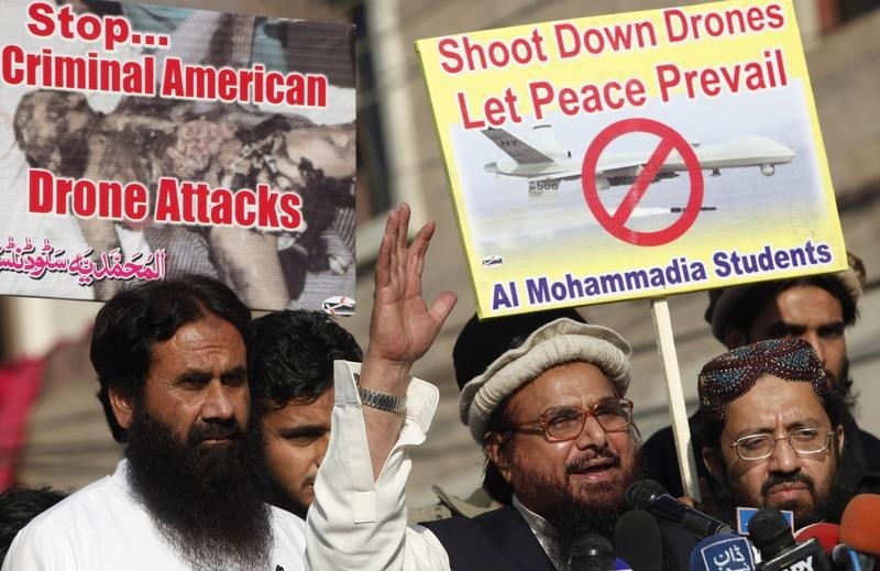 © Reuters. طائرة أمريكية بلا طيار تقتل قياديا بطالبان على حدود أفغانستان وباكستان