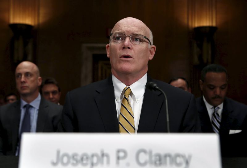 © Reuters. U.S. Secret Service Director Joseph Clancy testifies before a Senate Appropriations Homeland Security Subcommittee hearing on the Secret Service FY2016 budget on Capitol Hill in Washington 