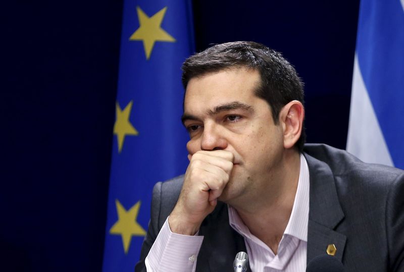 © Reuters. Tsipras dice que Grecia no tiene que cumplir compromisos del gobierno anterior