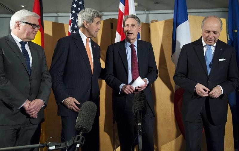 © Reuters. هاموند: بريطانيا وأمريكا وفرنسا وألمانيا تتفق على ان "تقدما مهما" تحقق في المحادثات مع إيران