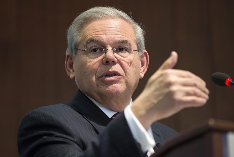 © Reuters. Senator Robert Menendez (D-NJ), ranking Democrat on the Senate Foreign Relations Committee, speaks at a forum hosted by the Center for Strategic and International Studies