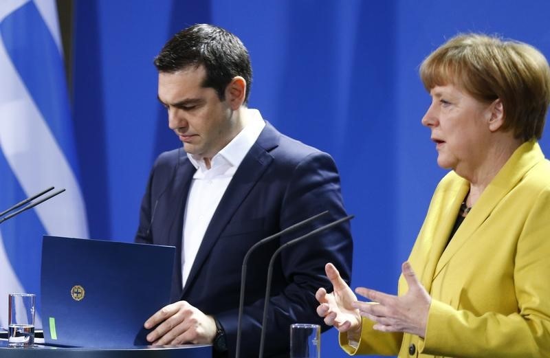 © Reuters. Grecia dice que presentará un paquete de reformas el lunes como muy tarde