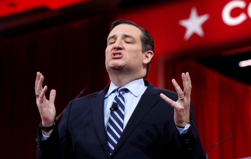 © Reuters. Ted Cruz speaks at the Conservative Political Action Conference (CPAC) in Maryland