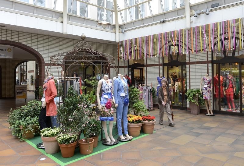 © Reuters. A view shows the shopping mall 