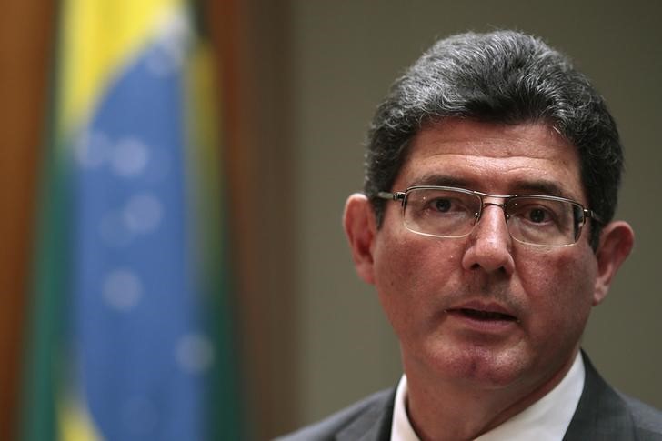© Reuters. Ministro da Fazenda, Joaquim Levy, durante entrevista coletiva em Brasília 
