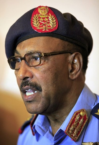 © Reuters. السودان يقول إنه سيشارك في حملة اليمن بقوات جوية وبرية