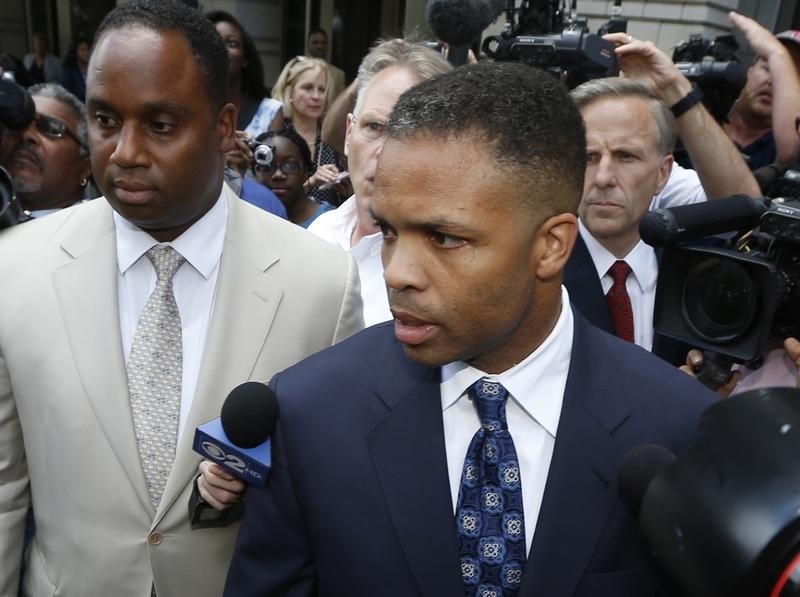 © Reuters. Jackson Jr. leaves his sentencing hearing in Washington