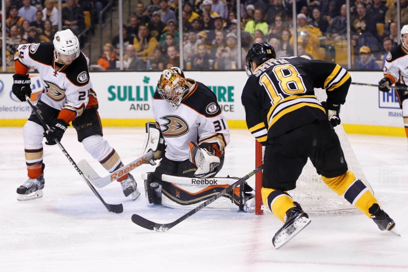 © Reuters. NHL: Anaheim Ducks at Boston Bruins