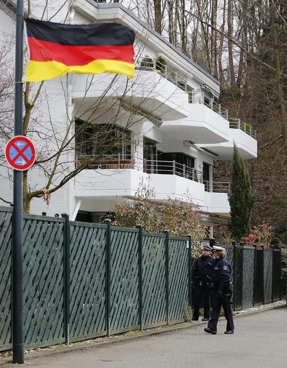 © Reuters. Prédio onde acredita-se que moraria o copiloto da Germanwings Andreas Lubitz, em Duesseldorf