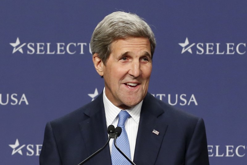 © Reuters. US Secretary of State John Kerry speaks at the SelectUSA Investment Summit