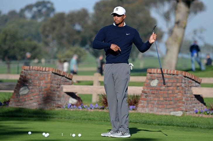 © Reuters. PGA: Farmers Insurance Open-First Round