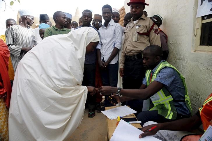 © Reuters. بوكو حرام تقتل ستة ناخبين في شمال شرق نيجيريا