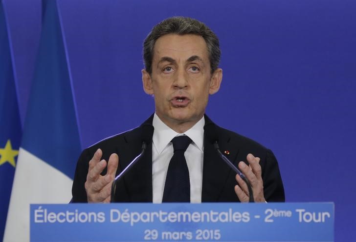 © Reuters. استطلاع:ساركوزي يتقدم في الانتخابات المحلية في فرنسا واليمين المتطرف يحقق مكاسب