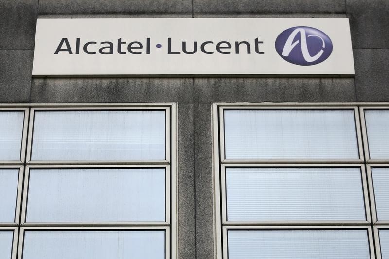 © Reuters. ALCATEL-LUCENT, VALEUR À SUIVRE À LA BOURSE DE PARIS