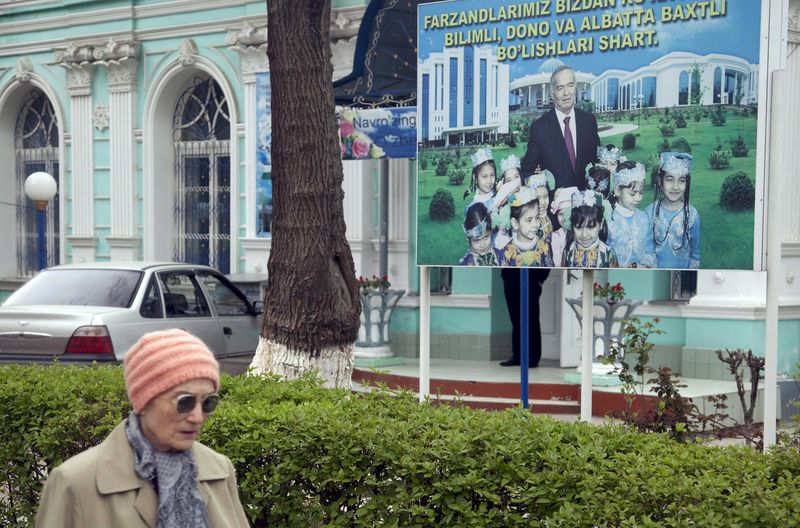 © Reuters. انتخاب رئيس اوزبكستان لفترة جديدة ومنظمة تصف الانتخابات بأنها غير ديمقراطية