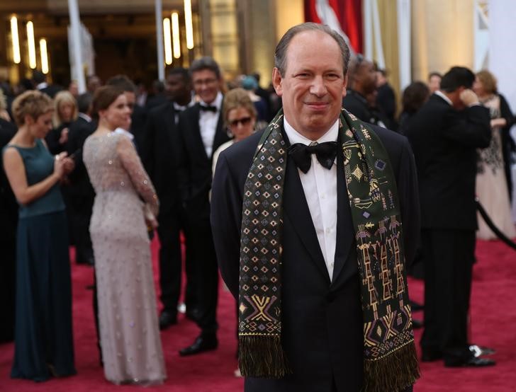 © Reuters. Composer Zimmer, nominated for best original score for the movie "Interstellar," arrives at the 87th Academy Awards in Hollywood