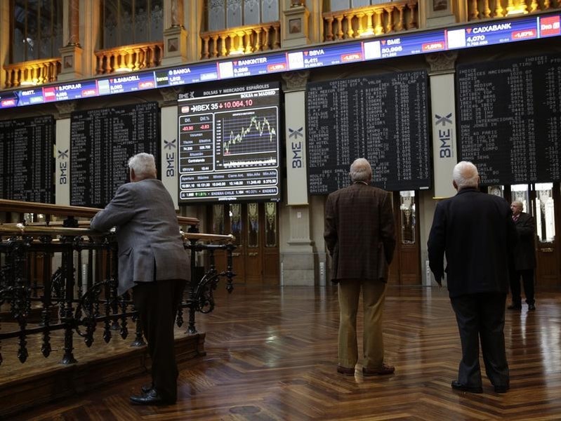 © Reuters. El Ibex mantiene la inercia alcista y consolida los 11.500 puntos