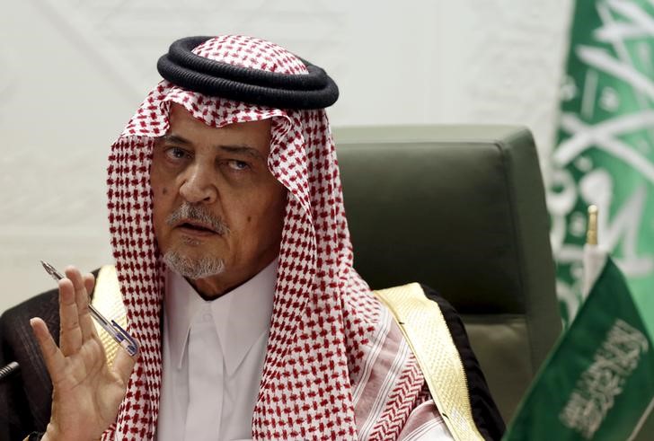 © Reuters. Ministro das Relações Exteriores saudita, Saud al-Faisal, durante entrevista coletiva em Riad 