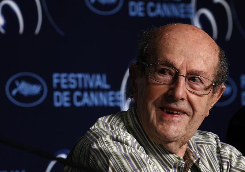 © Reuters. MANOEL DE OLIVEIRA EST MORT