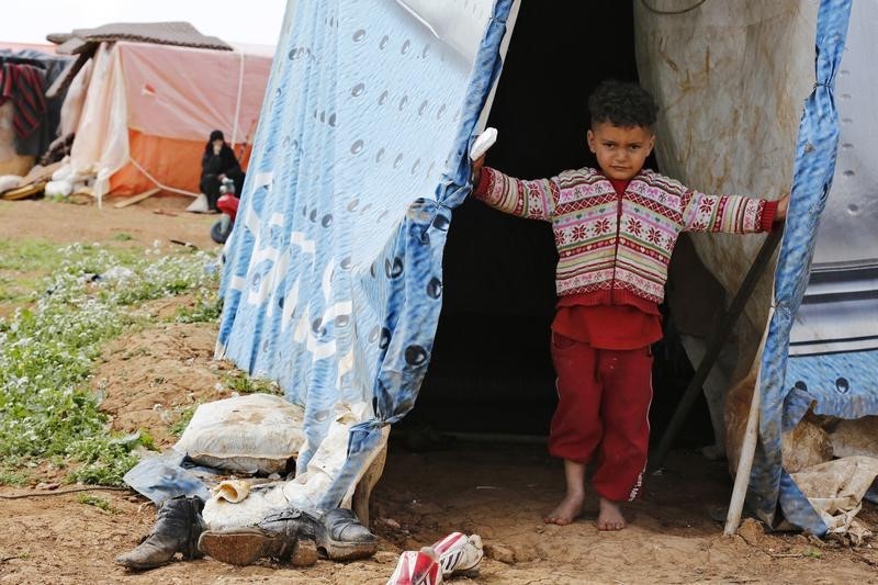 © Reuters. جماعات إغاثة:الأموال التي جمعها مؤتمر الكويت لمساعدة سوريا "مخيبة للآمال"