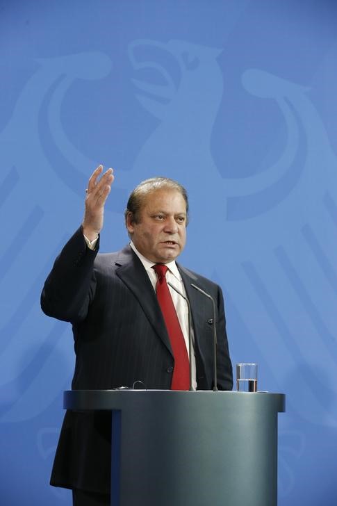© Reuters. Primeiro-ministro paquistanês, Nawaz Sharif, durante encontro em Berlim, em foto de arquivo 