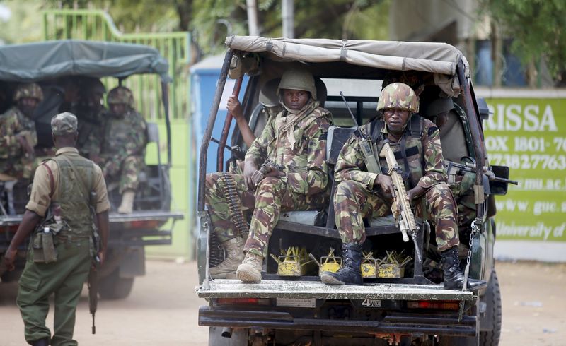 © Reuters. كينيا تحدد هوية أحد المسلحين في هجوم جامعة جاريسا 