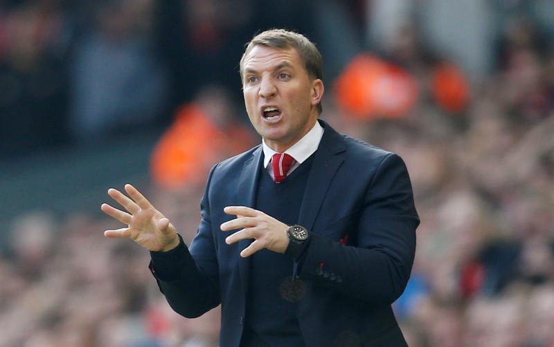 © Reuters. Técnico do Liverpool, Brendan Rodgers, durante partida contra o Manchester United 