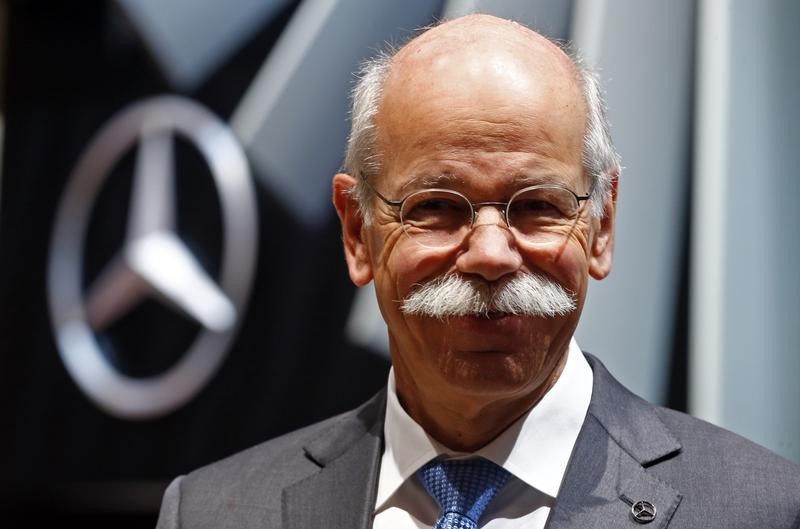 © Reuters. Daimler CEO Zetsche smiles during the first press day ahead of the 85th International Motor Show in Geneva