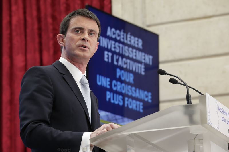 © Reuters. Francia anuncia plan de 2.500 mln eur para incrementar inversión empresarial
