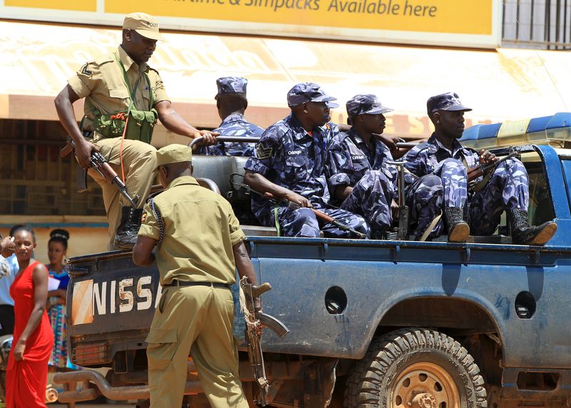 © Reuters. الخارجية الأمريكية: السلطات الأوغندية تعتقل محتجزا سابقا في جوانتانامو 