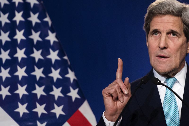 © Reuters. كيري:أمريكا تعلم جيدا بدعم إيران للحوثيين في اليمن