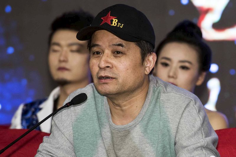 © Reuters. الصين تحقق مع مذيع بالتلفزيون الحكومي لإهانته ماو تسي تونغ