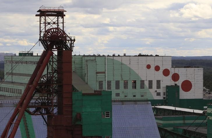 © Reuters. Вид на шахту Уралкалия у города Березники 