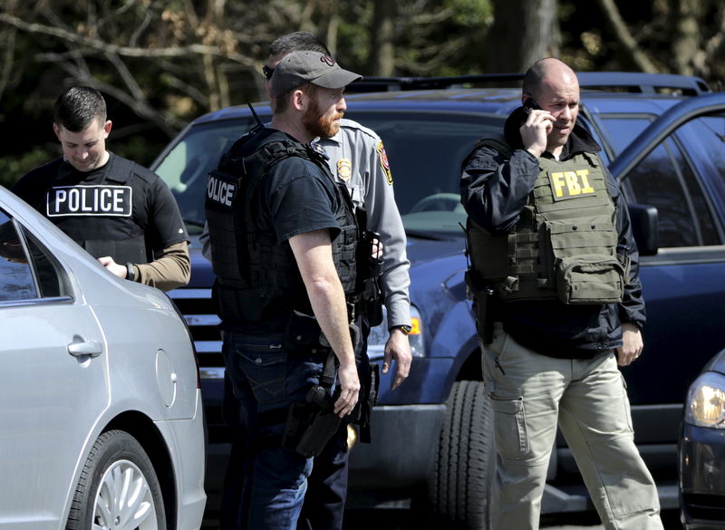 © Reuters. Detenido un hombre en Kansas por preparar un coche bomba 