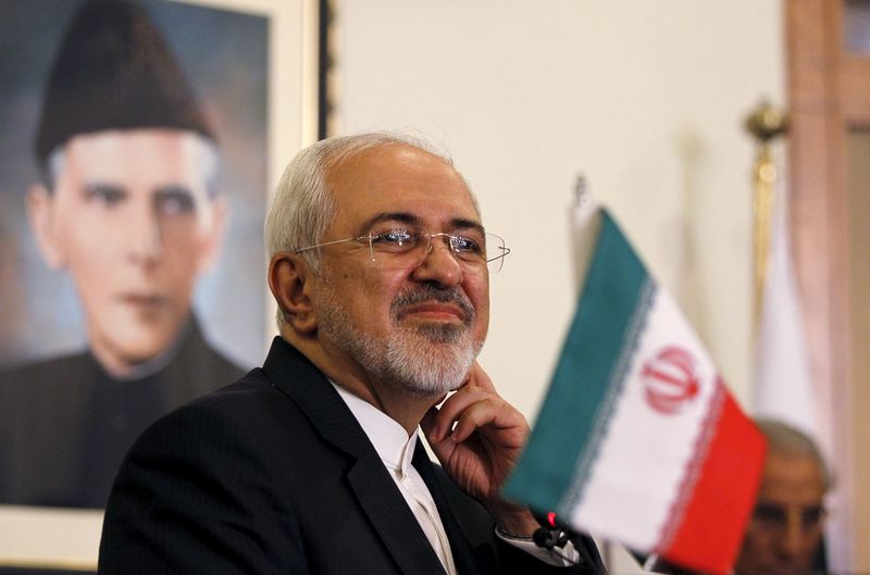 © Reuters. وزير خارجية إيران يدعو إلى تشكيل حكومة جديدة في اليمن