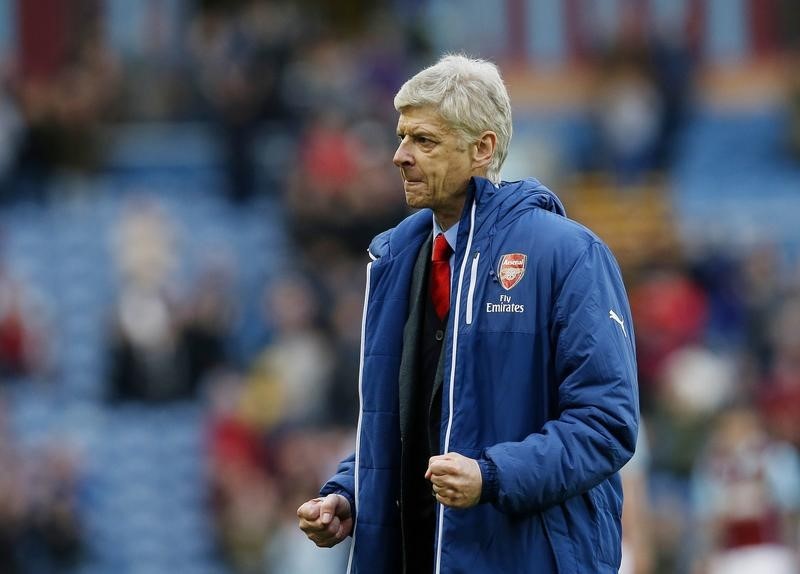 © Reuters. Burnley v Arsenal - Barclays Premier League