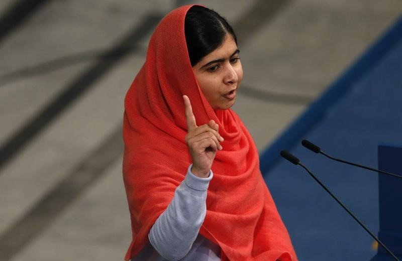 © Reuters. MALALA EXPRIME SON SOUTIEN AU LYCÉENNES NIGÉRIANES DÉTENUES PAR BOKO HARAM