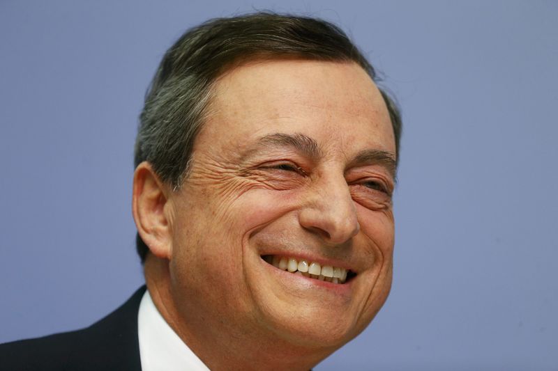 © Reuters. El Ibex cierra con leve alza tras mantener política monetaria el BCE