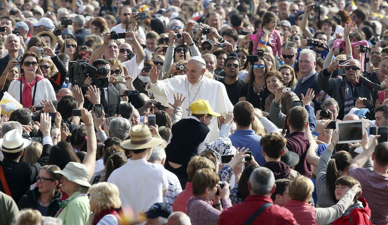 © Reuters. El Papa Francisco visitará Ecuador, Bolivia y Paraguay a principios de julio