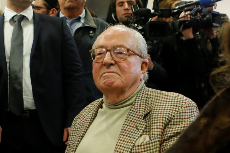 © Reuters. Founder of France's far-right National Front party, Jean-Marie Le Pen, attends a news conference at their party's headquarters after the first round of French local elections in Nanterre