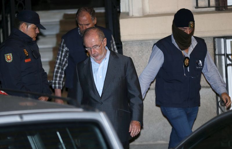 © Reuters. Rodrigo Rato, investigado por presuntos delitos de fraude fiscal y blanqueo
