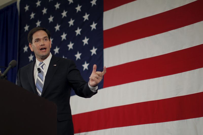 © Reuters. Republican presidential candidate U.S. Senator Marco Rubio speaks at the First in the Nation Republican Leadership Conference in Nashua