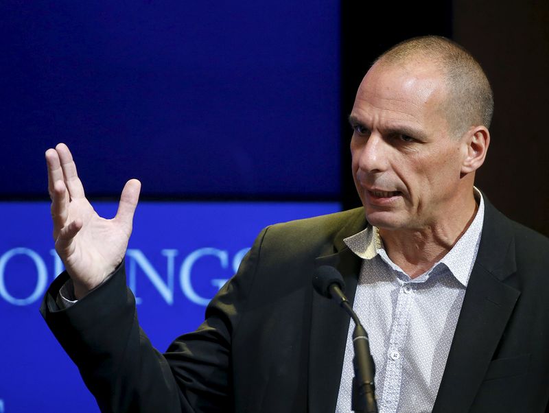 © Reuters. Greek Finance Minister Varoufakis speaks at the Brookings Institution in Washington