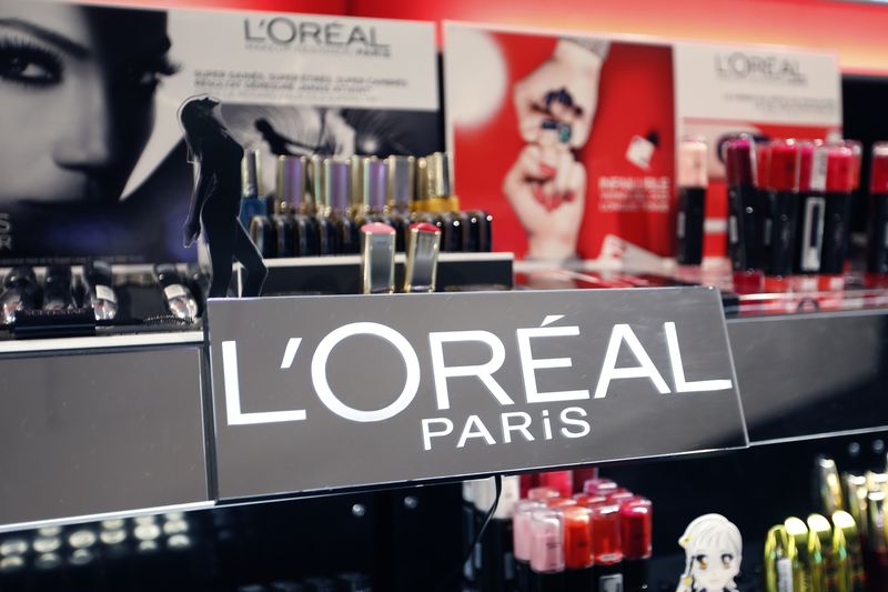 © Reuters. TASSEMENT DE LA CROISSANCE ORGANIQUE DE L'ORÉAL AU 1ER TRIMESTRE