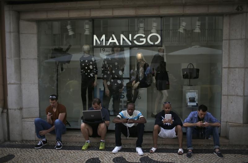 © Reuters. Mango mejora ventas en 2014, aunque beneficios bajan por mayor inversión